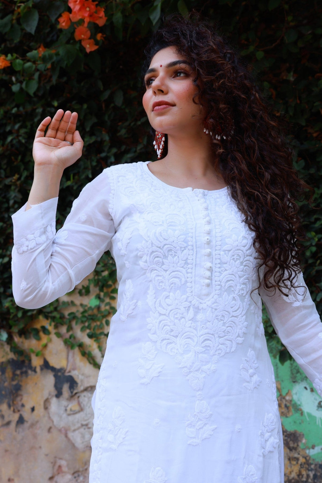 Crepe Chikankari White Kurta